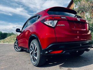 2016 Honda Vezel I, красный, 1890000 рублей, вид 3