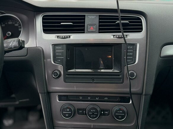 2013 Volkswagen Golf VII, чёрный, 1230000 рублей - вид 14