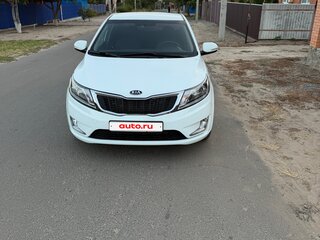 2012 Kia Rio 5-speed III, белый, 757000 рублей, вид 1