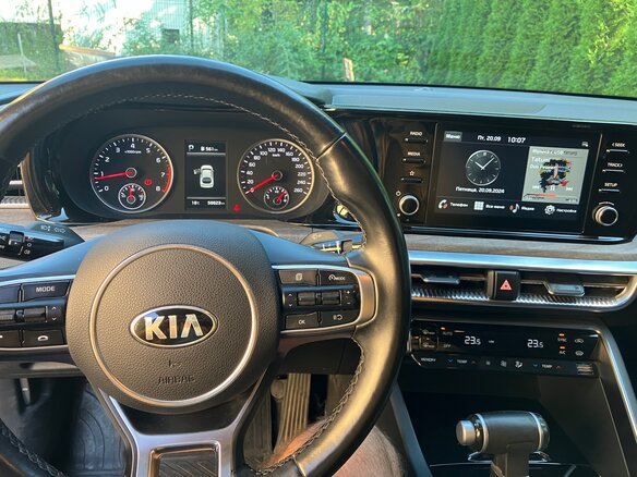 2021 Kia K5 III, чёрный, 2500000 рублей - вид 7