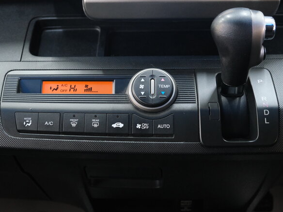 2012 Honda Freed Spike I Рестайлинг, серый - вид 13