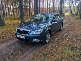 2013 Skoda Octavia II (A5) Рестайлинг, серый, 975000 рублей, вид 1