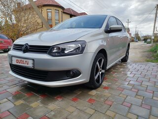 2014 Volkswagen Polo V, серебристый, 800000 рублей, вид 1