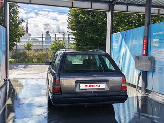 1986 Mercedes-Benz W124 300, серый, 315000 рублей, вид 2