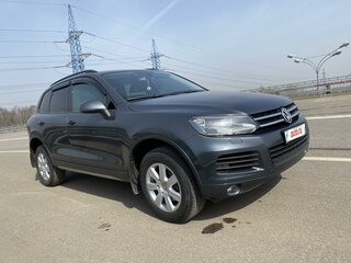 2011 Volkswagen Touareg II, серый, 2100000 рублей, вид 2