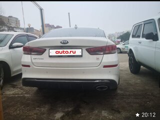 2020 Kia Optima IV Рестайлинг, белый, 2400000 рублей, вид 2