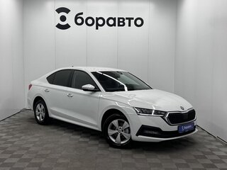 2021 Skoda Octavia IV (A8), белый, 2129000 рублей, вид 3