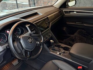 2018 Volkswagen Teramont I, белый, 3050000 рублей, вид 5