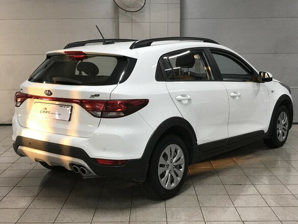 2018 Kia Rio X-Line IV, белый - вид 2