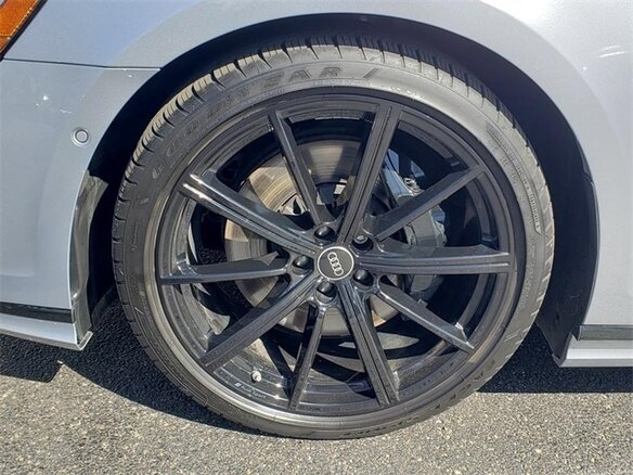 2025 Audi A8 Long 55 TFSI IV (D5) Рестайлинг, серебристый, 13044361 рублей - вид 16