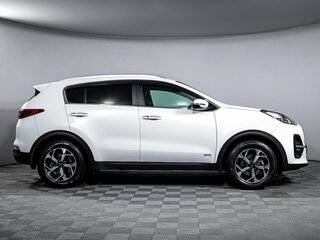 2019 Kia Sportage IV Рестайлинг, белый, 2260000 рублей, вид 4