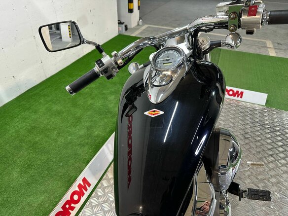 2010 Honda VT 1300CS Sabre, чёрный - вид 15