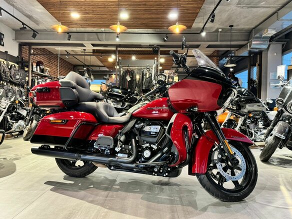 2020 Harley-Davidson Road Glide Limited, красный, 2990000 рублей