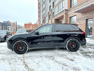 2014 Porsche Cayenne Diesel II Рестайлинг (958), чёрный, 5400000 рублей, вид 3