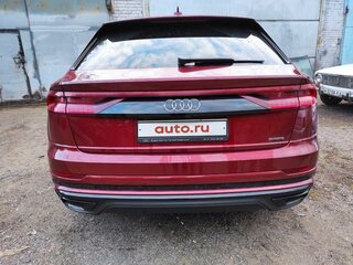 2020 Audi Q8 45 TDI I (4M), красный, 7200000 рублей, вид 5
