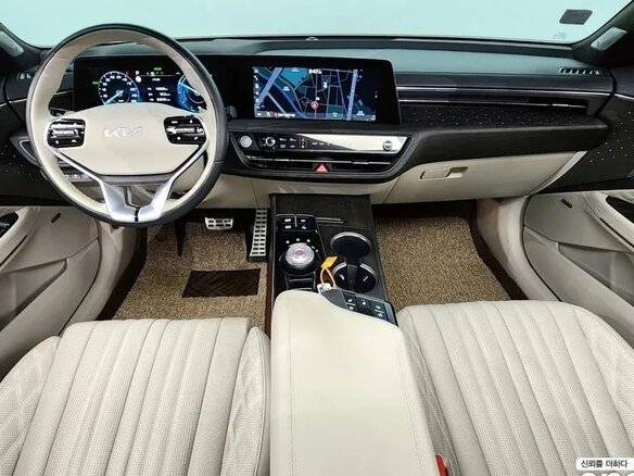 2023 Kia K8 I, чёрный, 7525593 рублей - вид 5