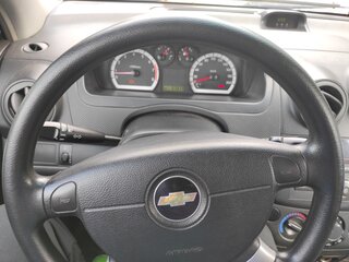 2010 Chevrolet Aveo I Рестайлинг, красный, 550000 рублей, вид 2