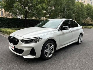 2023 BMW 1 серии 120i III (F52) Рестайлинг, белый, 1800000 рублей, вид 1