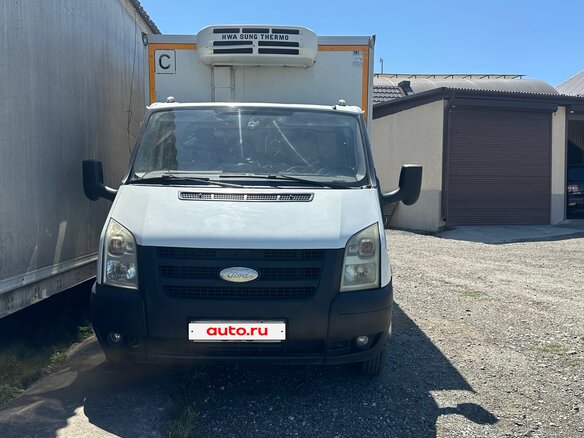 2009 Ford Transit, белый, 1800000 рублей