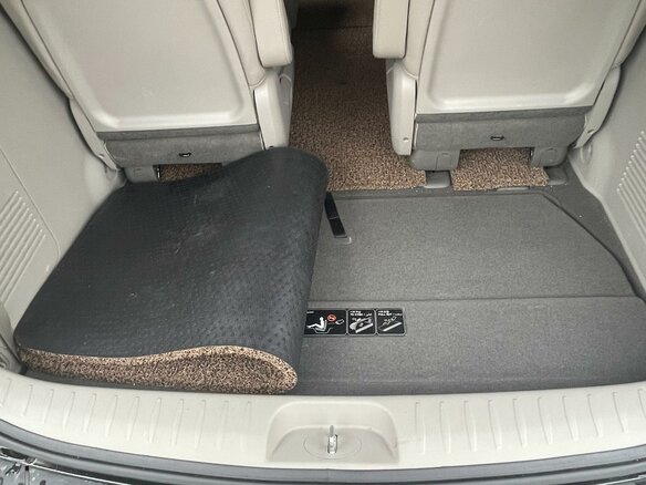 2019 Kia Carnival III, чёрный - вид 35