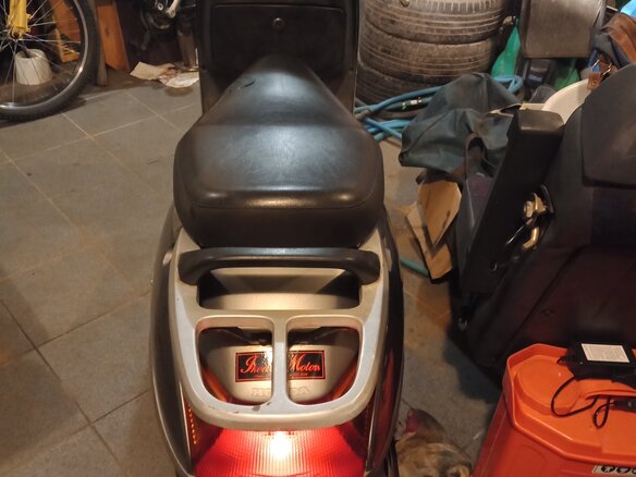 2002 Honda Lead 100, серебристый, 120000 рублей - вид 8