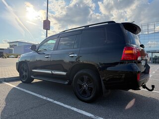 2013 Toyota Land Cruiser 200 Series Рестайлинг 1, чёрный, 3099000 рублей, вид 3