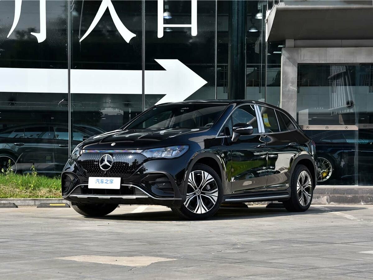 Открыть фотографии: Mercedes-Benz EQE SUV