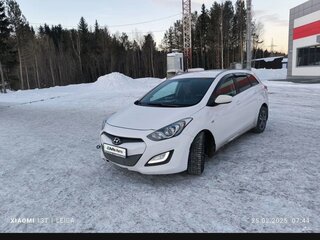 2014 Hyundai i30 II, белый, 780000 рублей, вид 4
