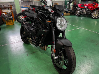 2024 MV Agusta Brutale 800, чёрный, 1400000 рублей, вид 3