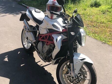 2013 MV Agusta Brutale 1090, белый, 1200000 рублей, вид 4