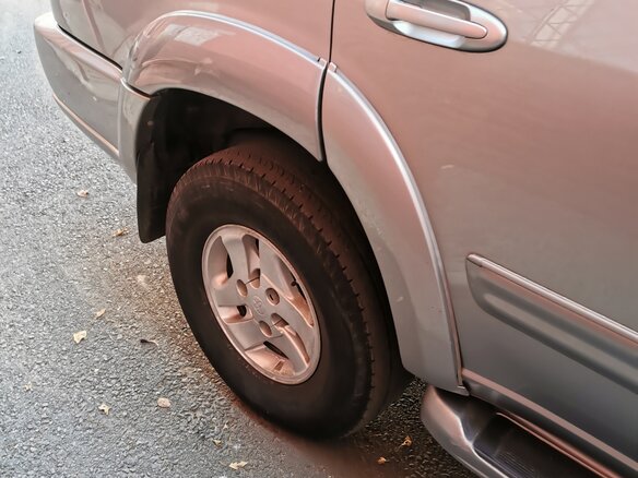 2001 Toyota Sequoia I, серый, 2900000 рублей - вид 7