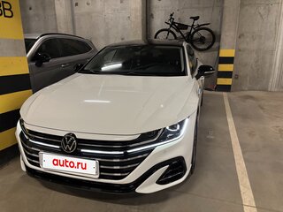 2021 Volkswagen Passat CC 380 TSI II Рестайлинг, белый, 4200000 рублей, вид 1