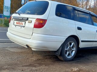 1999 Toyota Caldina I Рестайлинг, белый, 430000 рублей, вид 3