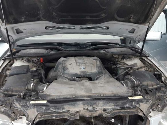 2006 BMW 7 серии 750i IV (E65/E66) Рестайлинг, серебристый - вид 10