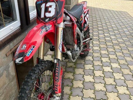 2006 Honda CRF 450R, красный, 330000 рублей, вид 4