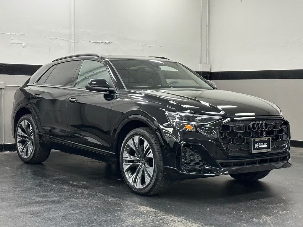 Открыть фотографии: Audi Q8 I (4M)
