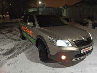 2011 Skoda Octavia Scout II (A5) Рестайлинг, серый, 1100000 рублей, вид 2