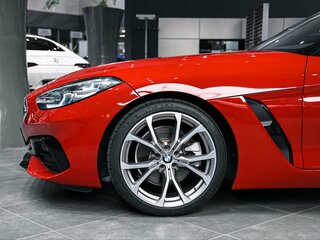 2019 BMW Z4 30i III (G29), красный, 5740000 рублей, вид 2