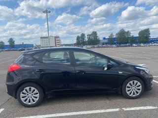 2016 Kia Ceed II Рестайлинг, чёрный, 1200000 рублей, вид 4