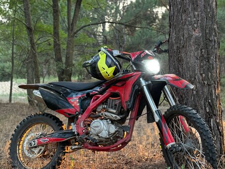 2024 BSE Z11, красный, 175000 рублей, вид 1