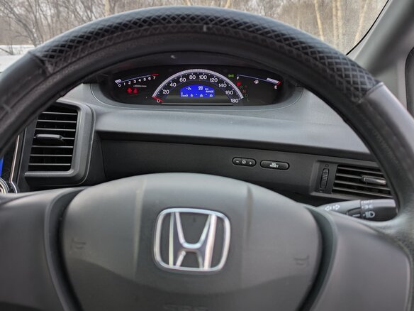 2010 Honda Freed I, серебристый, 1100000 рублей - вид 8