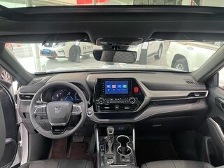 2025 Toyota Crown Kluger, белый, 5670000 рублей, вид 4