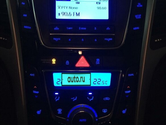 2014 Hyundai i30 II, голубой - вид 8
