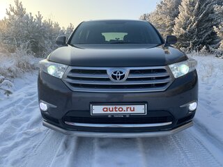 2011 Toyota Highlander II (XU40) Рестайлинг, серый, 2150000 рублей, вид 3