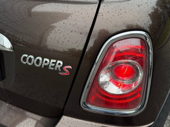 2012 Mini Hatch Cooper S II (R56) Рестайлинг, коричневый, 1190000 рублей - вид 11