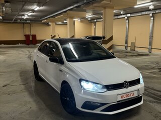 2017 Volkswagen Polo V Рестайлинг, белый, 1400000 рублей, вид 5