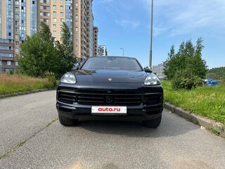 2021 Porsche Cayenne III, чёрный, 6565000 рублей, вид 3
