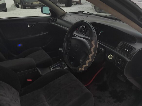 2001 Toyota Mark II Qualis VIII (X100), чёрный, 850000 рублей - вид 6