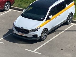 2020 Kia Carnival III, белый, 3000000 рублей, вид 4