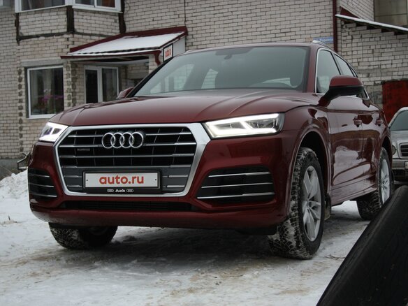 2019 Audi Q5 II (FY), красный